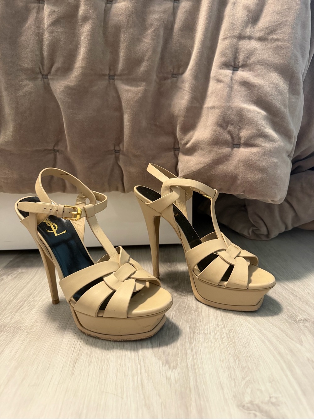 Tribute Platform Sandals in smooth leather